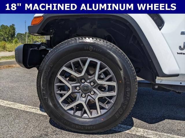 2024 Jeep Wrangler 4-Door Sahara 4x4