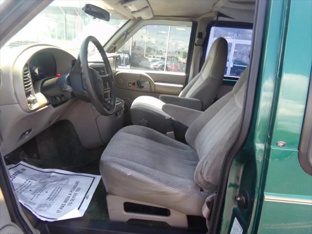 1998 Chevrolet Astro Base