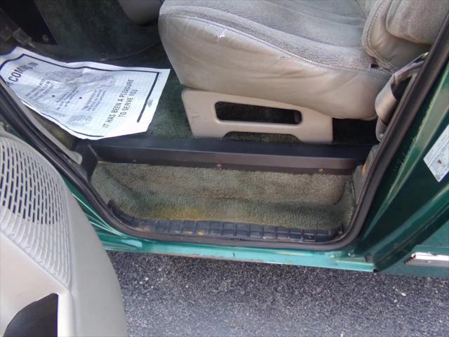 1998 Chevrolet Astro Base