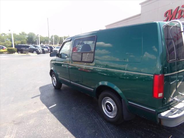 1998 Chevrolet Astro Base