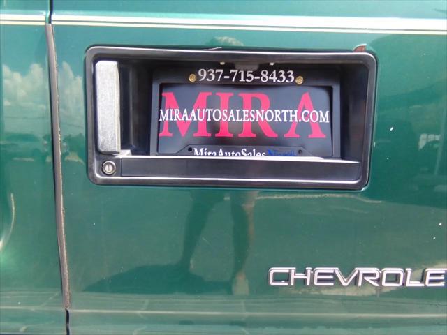 1998 Chevrolet Astro Base