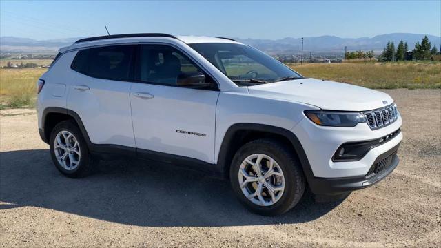 2024 Jeep Compass Latitude 4x4 2024 Jeep Compass Latitude 4x4