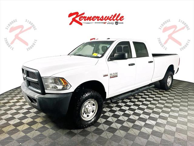 2017 RAM 2500 Tradesman Crew Cab 4x4 8 Box