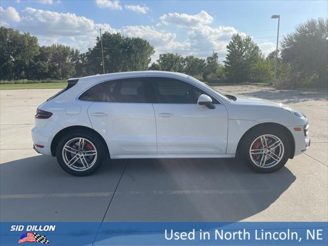 2015 Porsche Macan Turbo