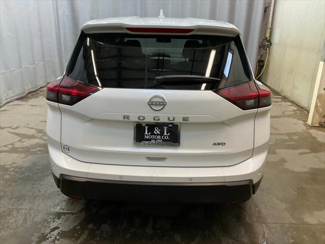2025 Nissan Rogue SV Intelligent AWD