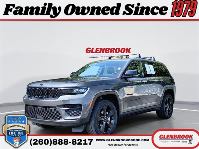 2022 Jeep Grand Cherokee Altitude 4x4 2022 Jeep Grand Cherokee Altitude 4x4