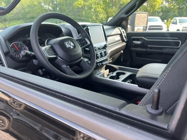 2025 Ram 2500 Big Horn Crew Cab 4x4 6'4" Box