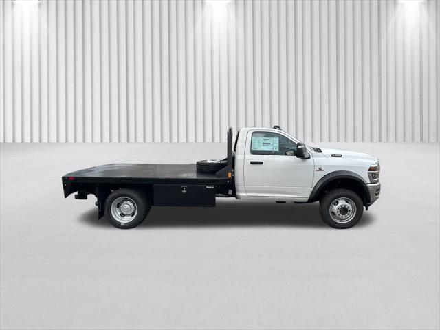 2026 RAM Ram 5500 Chassis Cab RAM 5500 TRADESMAN CHASSIS REGULAR CAB 4X4 84 CA