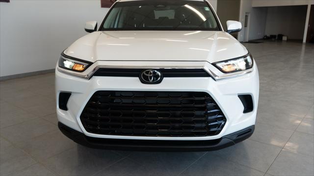 2024 Toyota Grand Highlander XLE 2024 Toyota Grand Highlander XLE