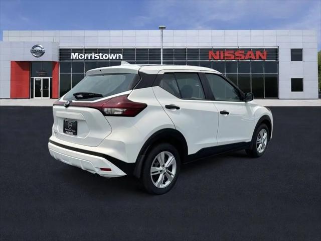2025 Nissan Kicks S