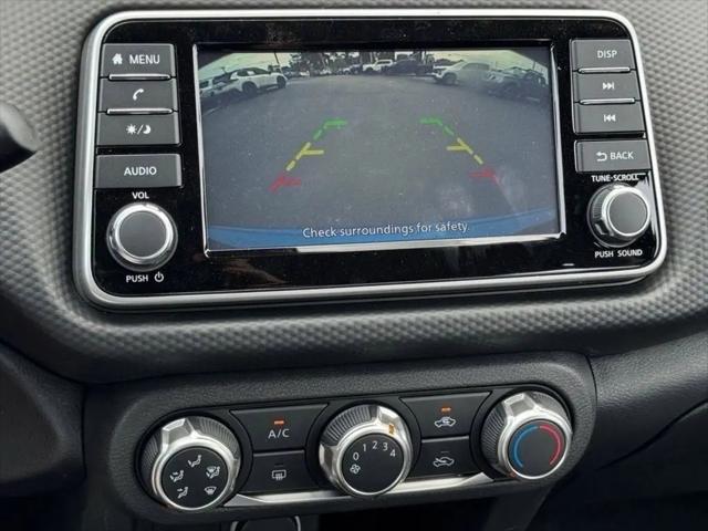 2025 Nissan Kicks S