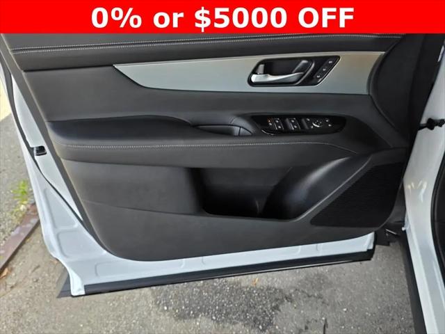 2025 Nissan Murano SL