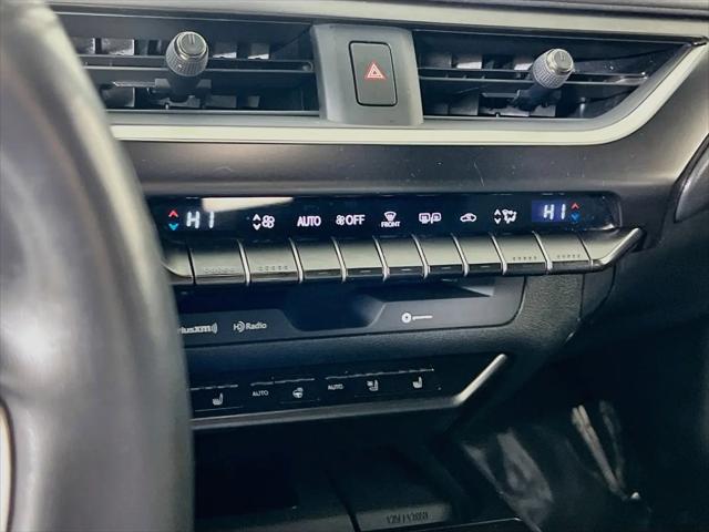 2022 Lexus UX 250h UX 250h