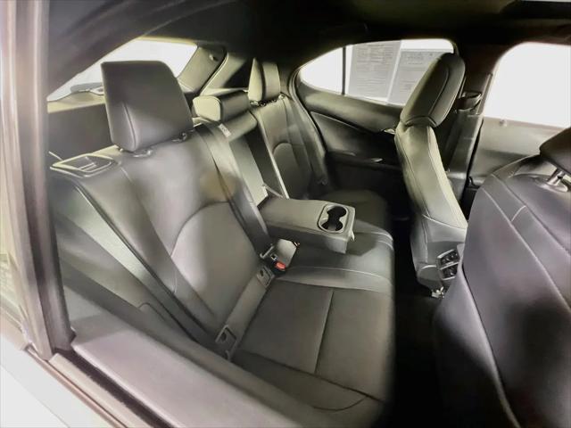 2022 Lexus UX 250h UX 250h