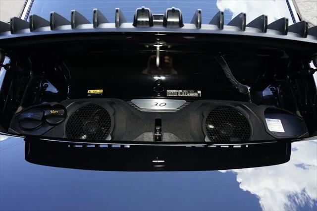 2022 Porsche 911 Carrera