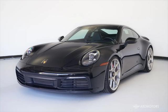 2022 Porsche 911 Carrera