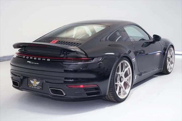 2022 Porsche 911 Carrera