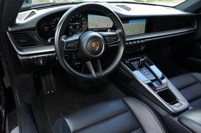 2022 Porsche 911 Carrera