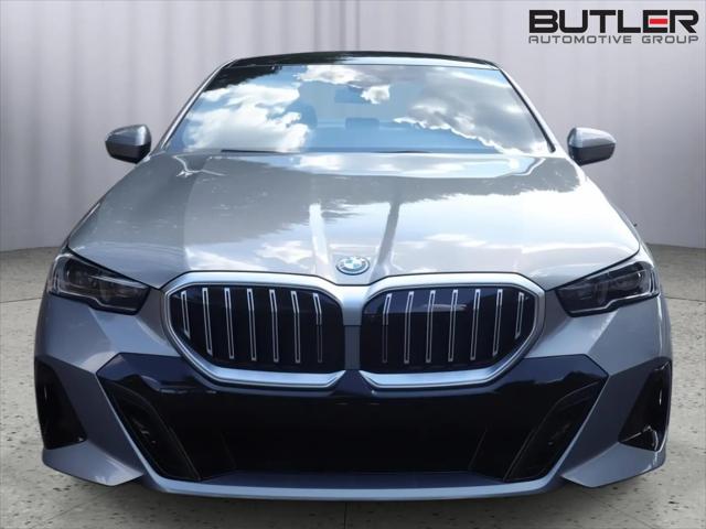 2026 BMW 5 Series 550e xDrive