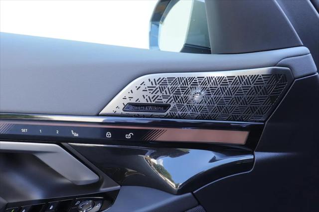 2026 BMW 5 Series 550e xDrive
