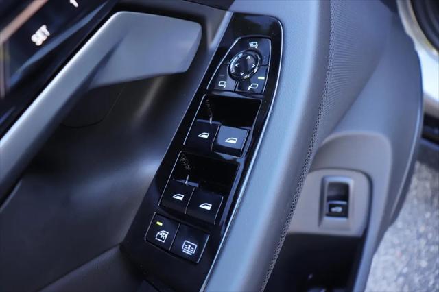 2026 BMW 5 Series 550e xDrive