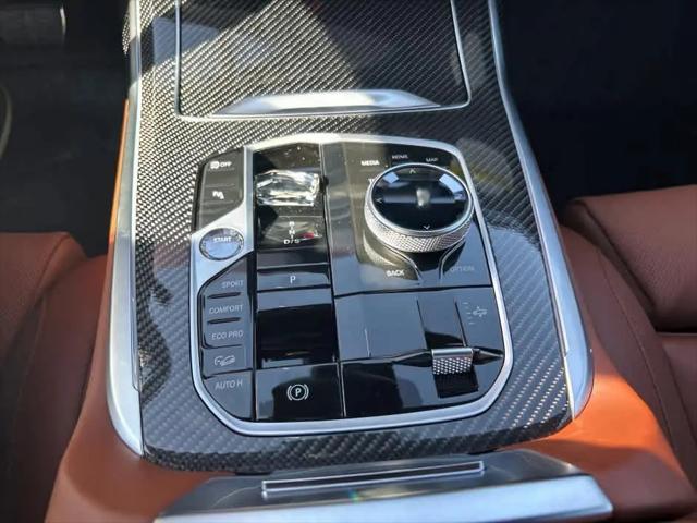 2026 BMW X7 M60i