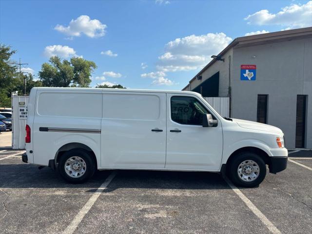 2018 Nissan 1500 SV V6