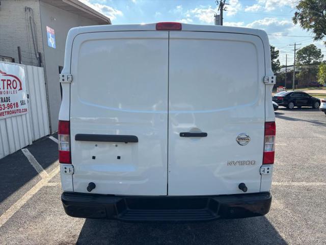 2018 Nissan 1500 SV V6