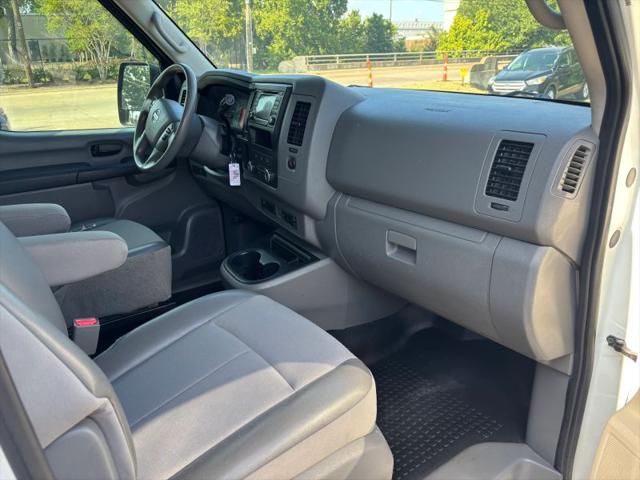 2018 Nissan 1500 SV V6