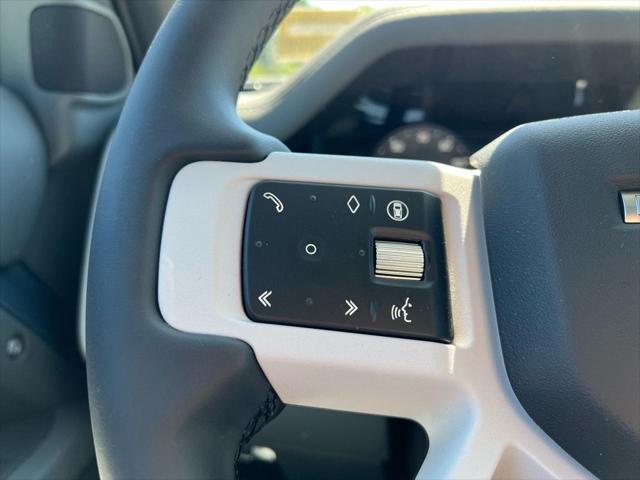 2025 Land Rover Defender 110 P300