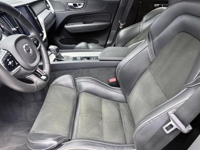 2019 Volvo XC60 T6 R-Design