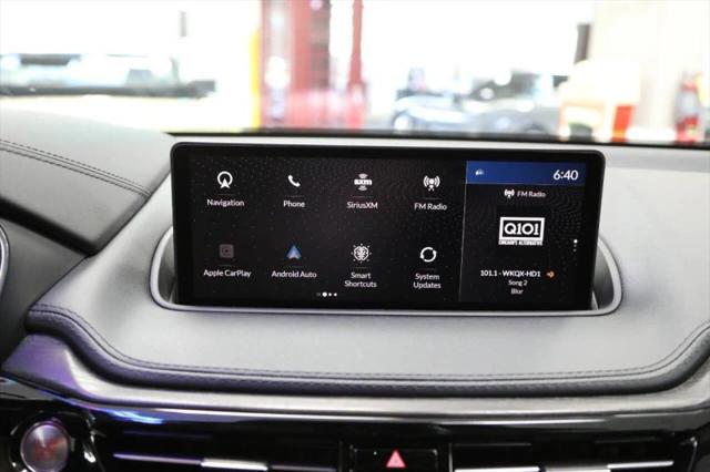 2023 Acura MDX Advance Package