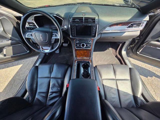2017 Lincoln Continental Select