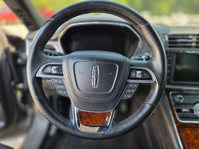 2017 Lincoln Continental Select