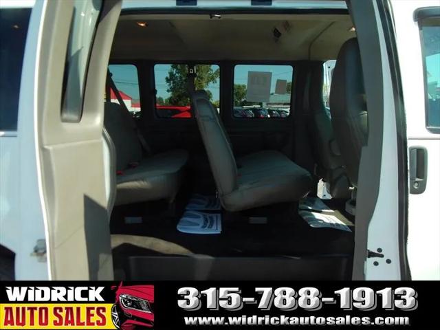 2016 Chevrolet Express LT