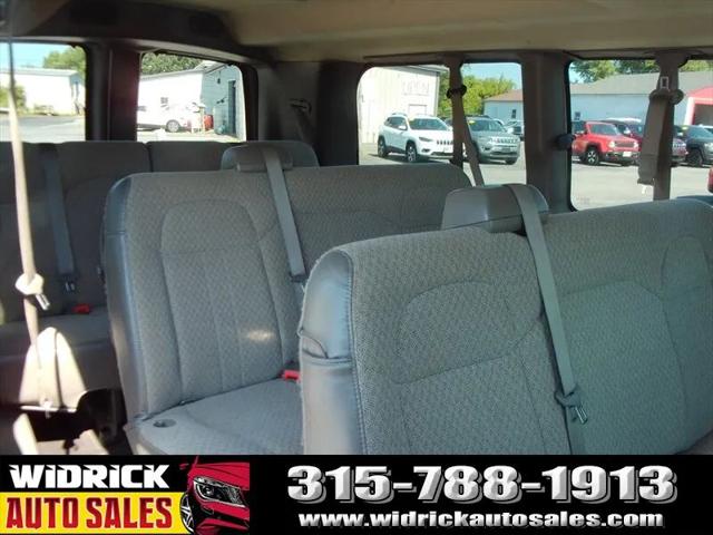 2016 Chevrolet Express LT