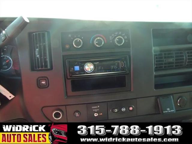 2016 Chevrolet Express LT