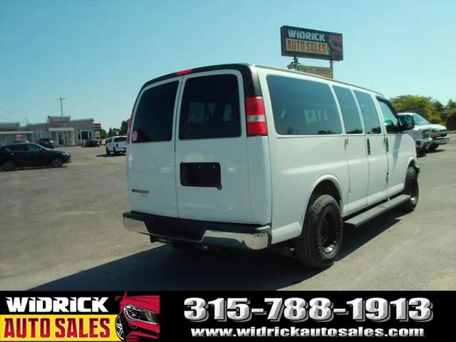 2016 Chevrolet Express LT