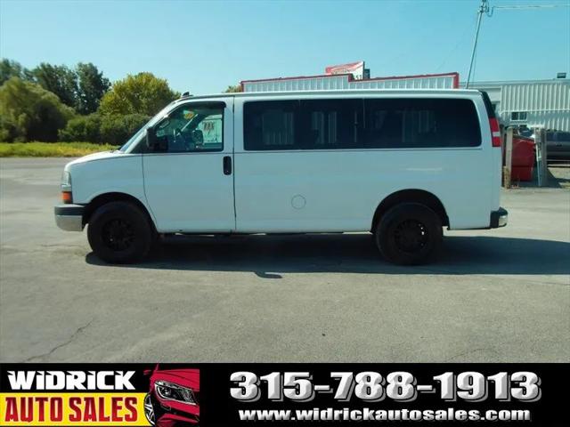 2016 Chevrolet Express LT