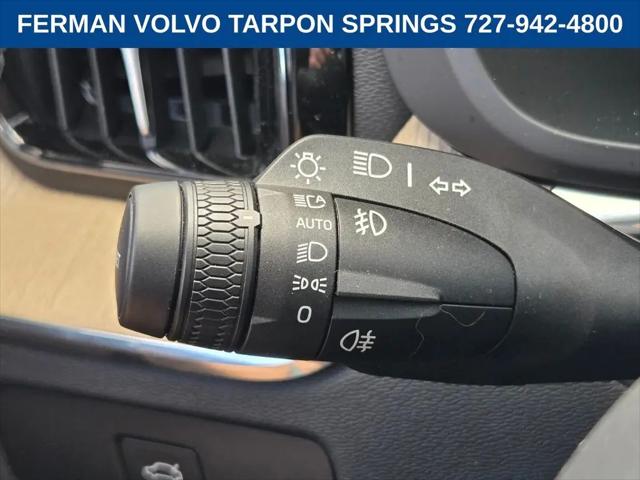 2026 Volvo XC60 B5 Core