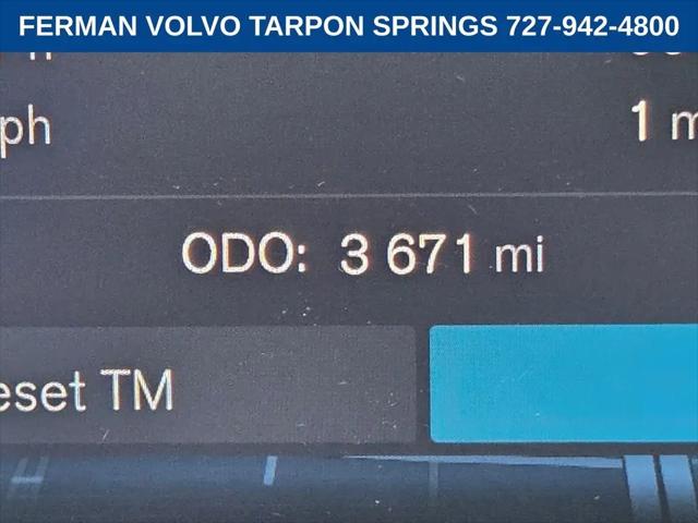 2026 Volvo XC60 B5 Core