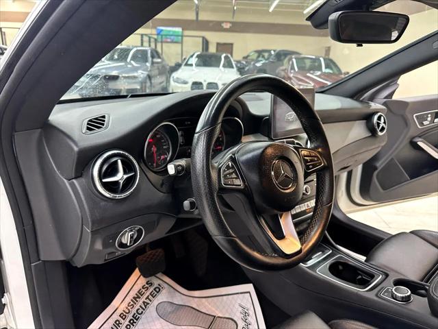 2017 Mercedes-Benz CLA 4MATIC