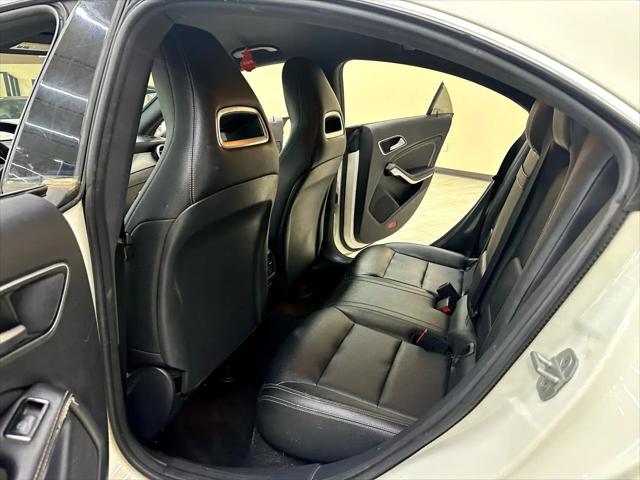 2017 Mercedes-Benz CLA 4MATIC