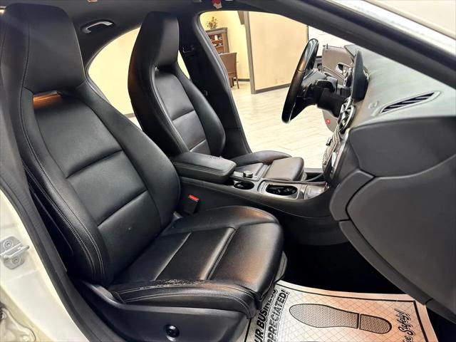 2017 Mercedes-Benz CLA 4MATIC