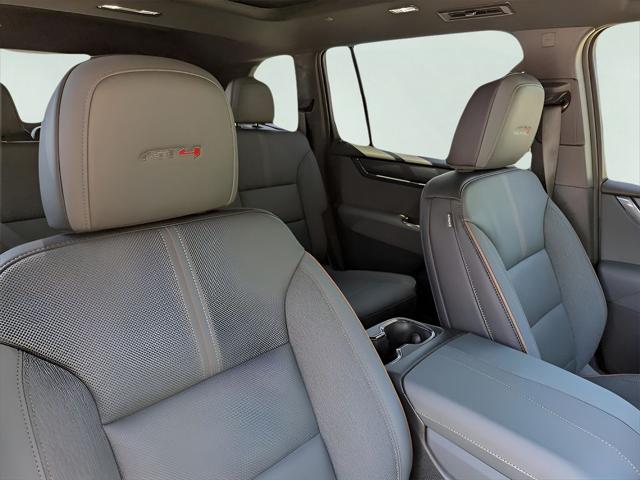 2026 GMC Acadia AWD AT4