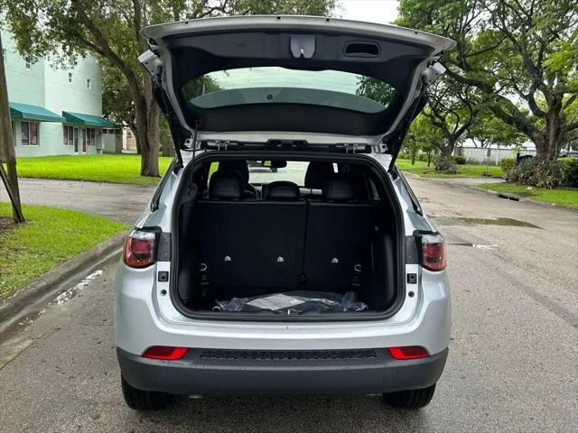 2025 Jeep Compass Latitude 4x4