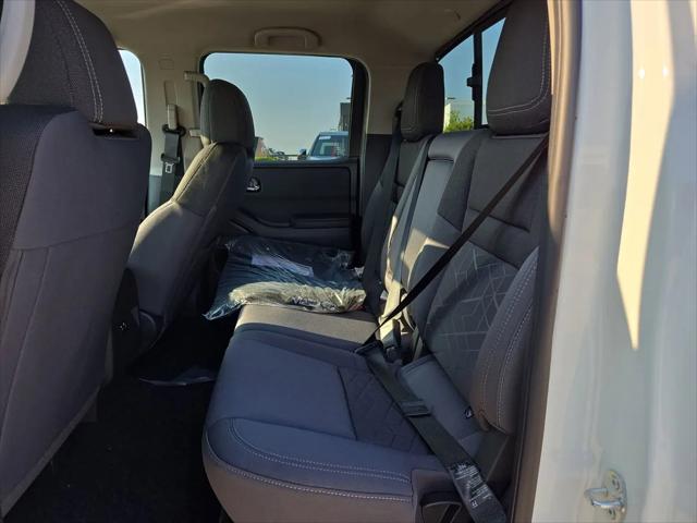 2025 Nissan Frontier Crew Cab SV 4x4