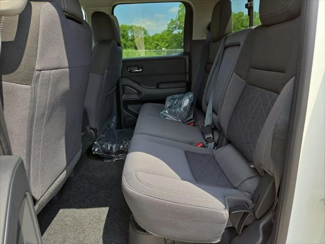 2025 Nissan Frontier Crew Cab SV 4x4