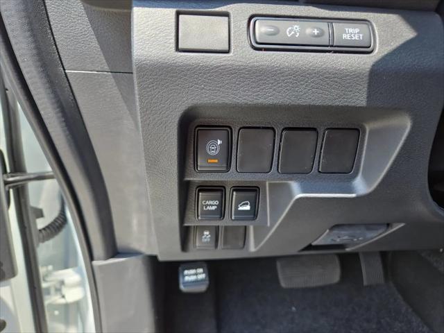 2025 Nissan Frontier Crew Cab SV 4x4