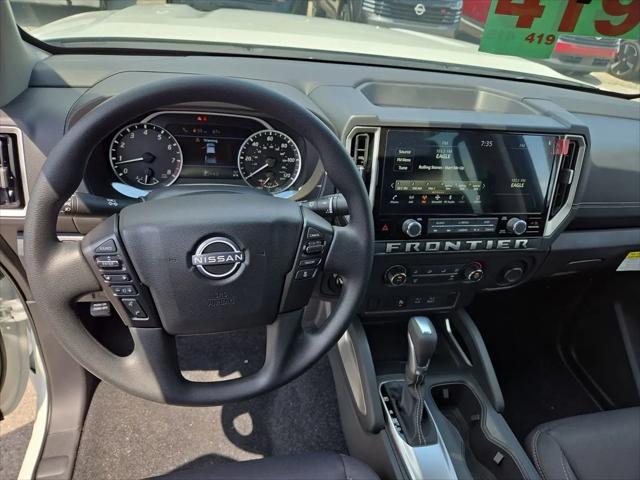 2025 Nissan Frontier Crew Cab SV 4x4
